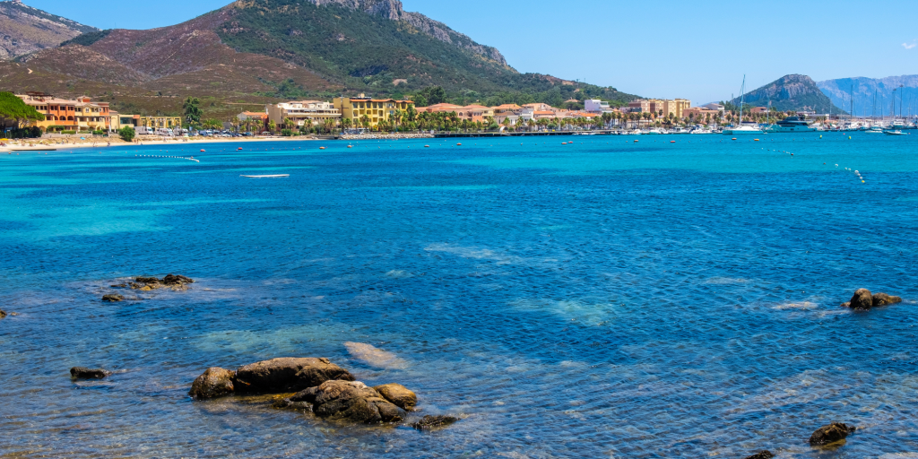 Golfo Aranchi view