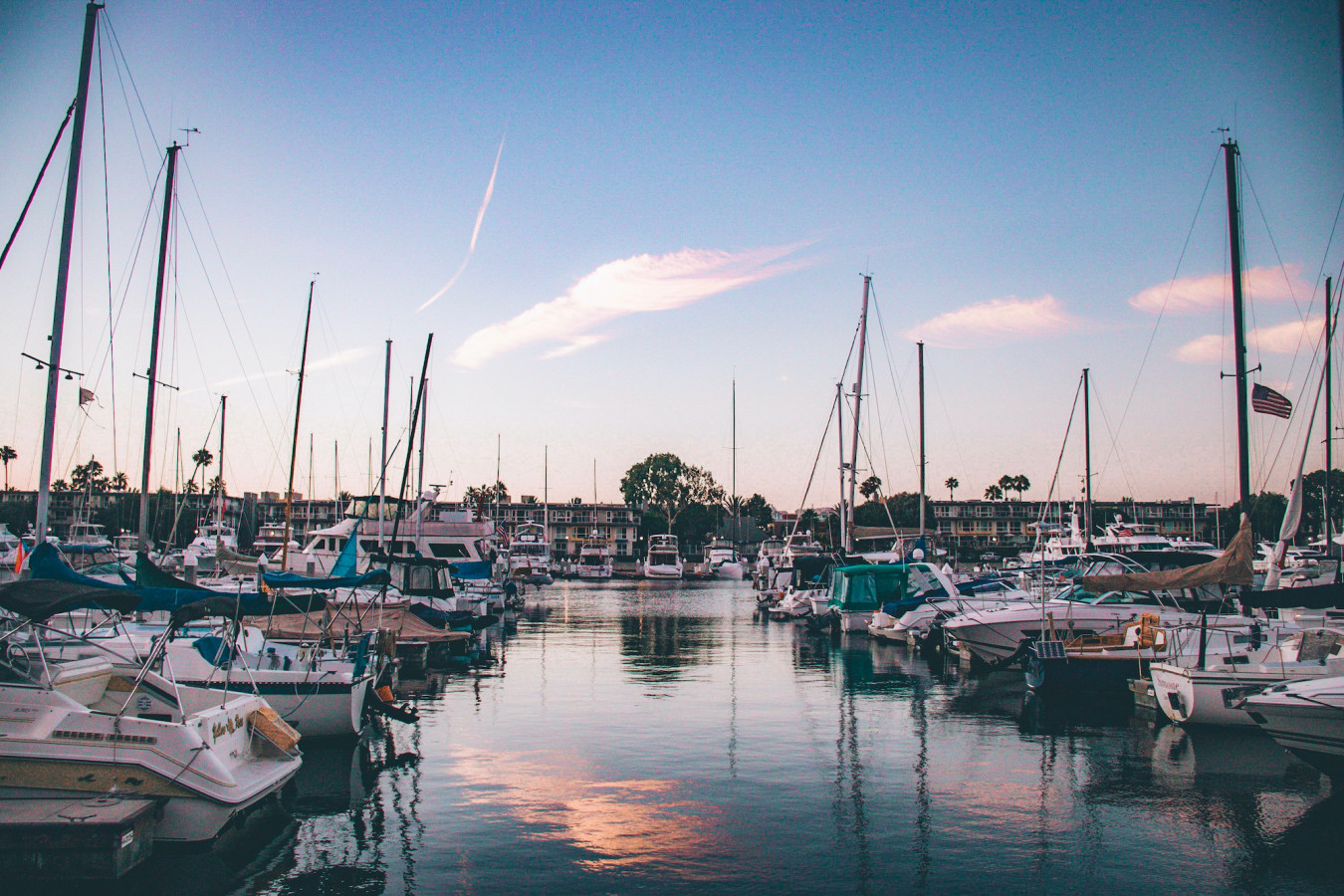 Boat Rental Fontana Yacht Charter Tubber